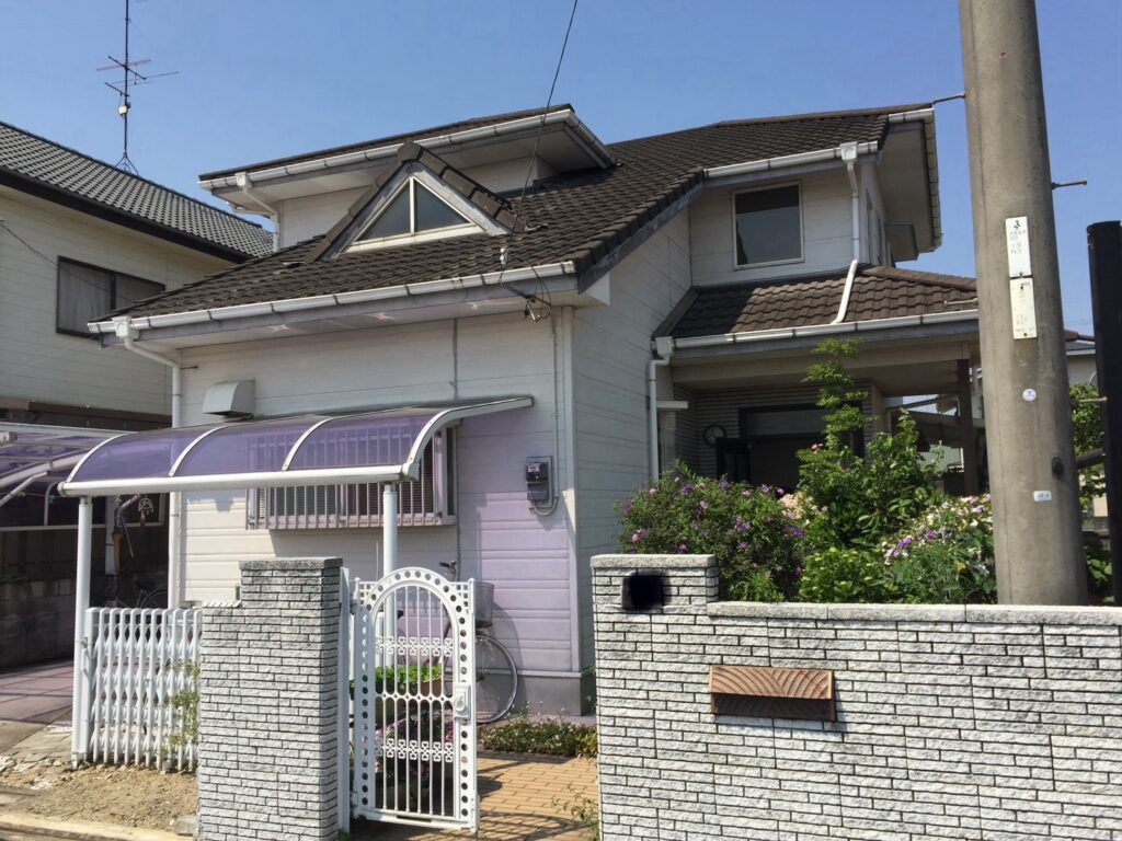 西条市の外壁塗装｜カラーもチェンジして印象もガラリと変わりました！Ｉ様邸施工事例